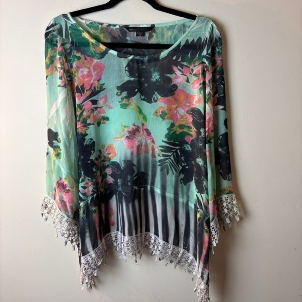Womens PS Mushka By Sienna Rose Kaftan Top Multicolor Floral Lace Trim Detailing